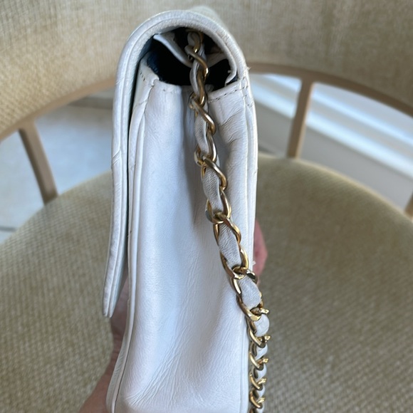CHANEL SINGLE FLAP BAG - Picture 11 of 14